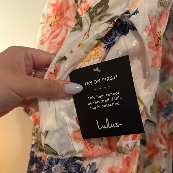 NWT Bouquet of Blooms Ivory Floral Print Clipped Dot Mini Dress - Picture 9 of 11